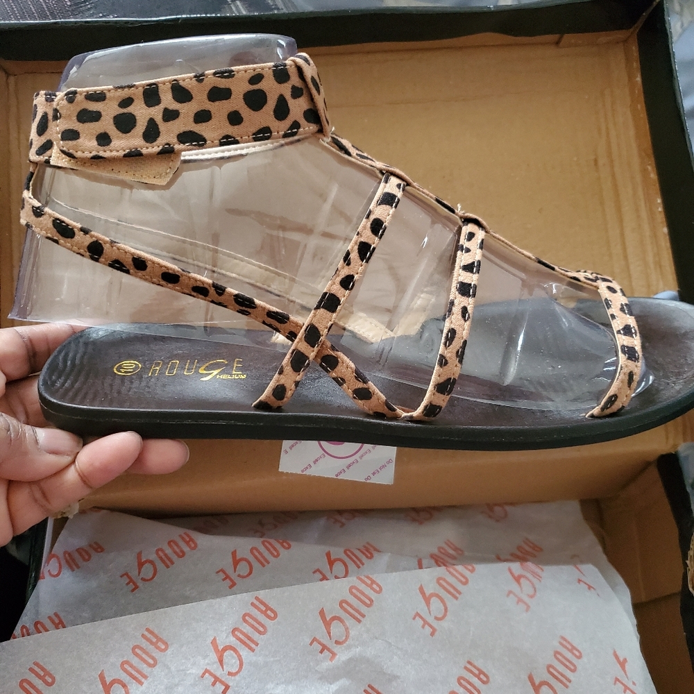 Sandals - Picture 4 of 7